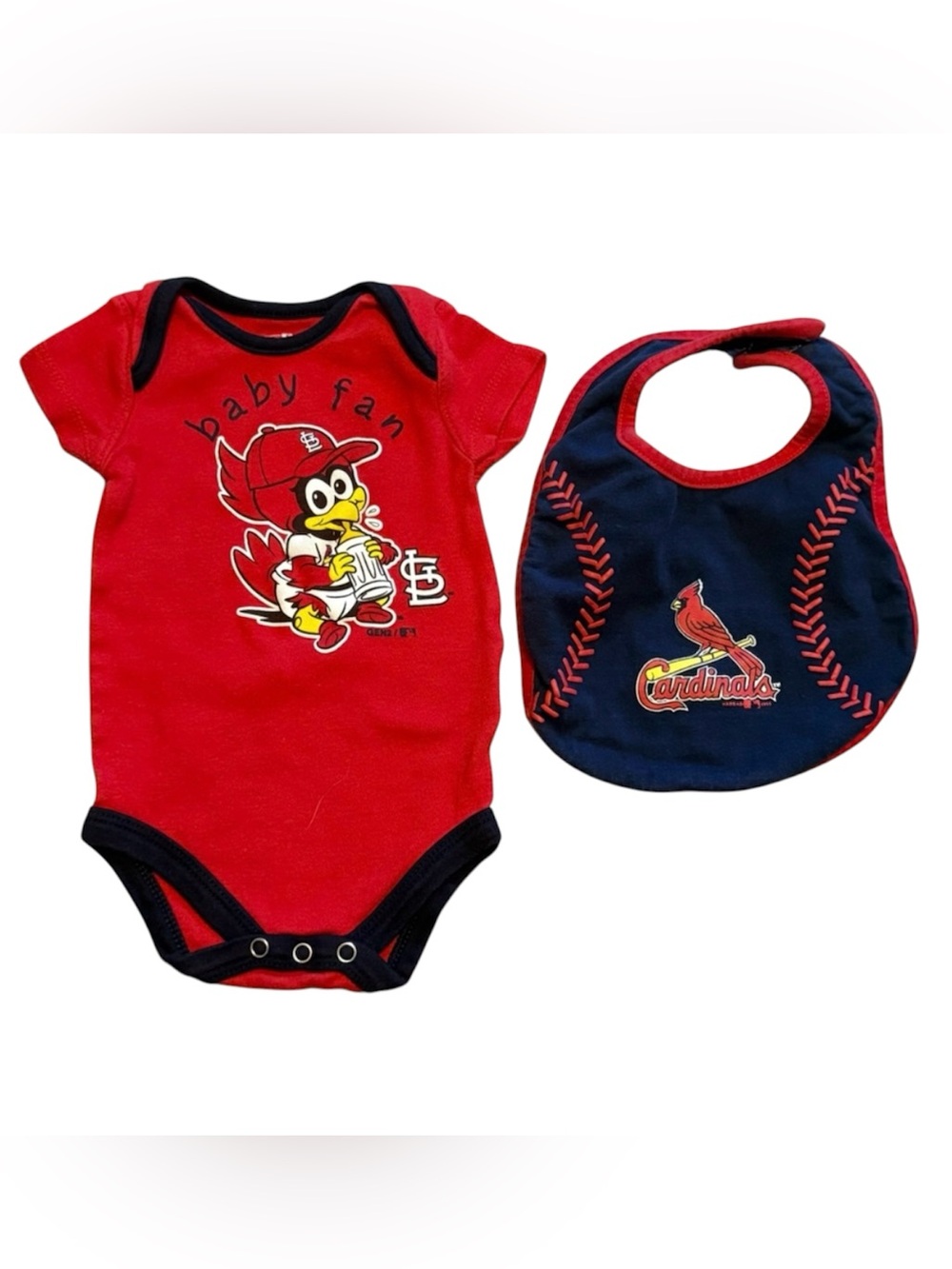St Louis Cardinals Baby Fan Bodysuit Bib Set 6-9M MLB